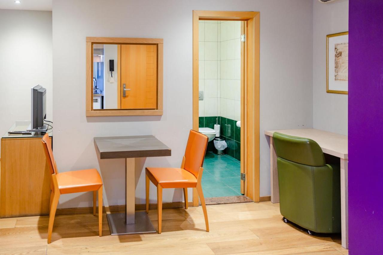 Wellness Apart Hotel Saint-Josse-ten-Noode ภายนอก รูปภาพ
