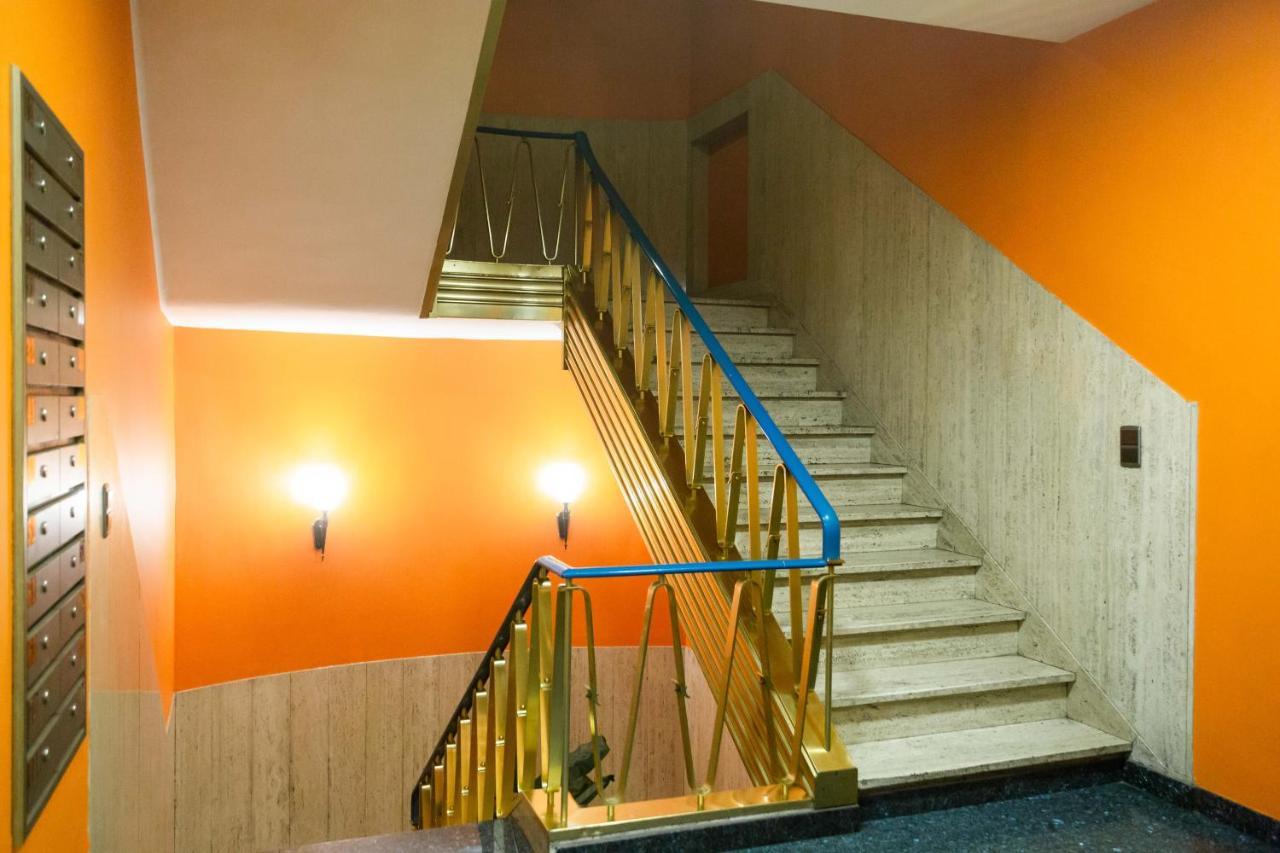 Wellness Apart Hotel Saint-Josse-ten-Noode ภายนอก รูปภาพ